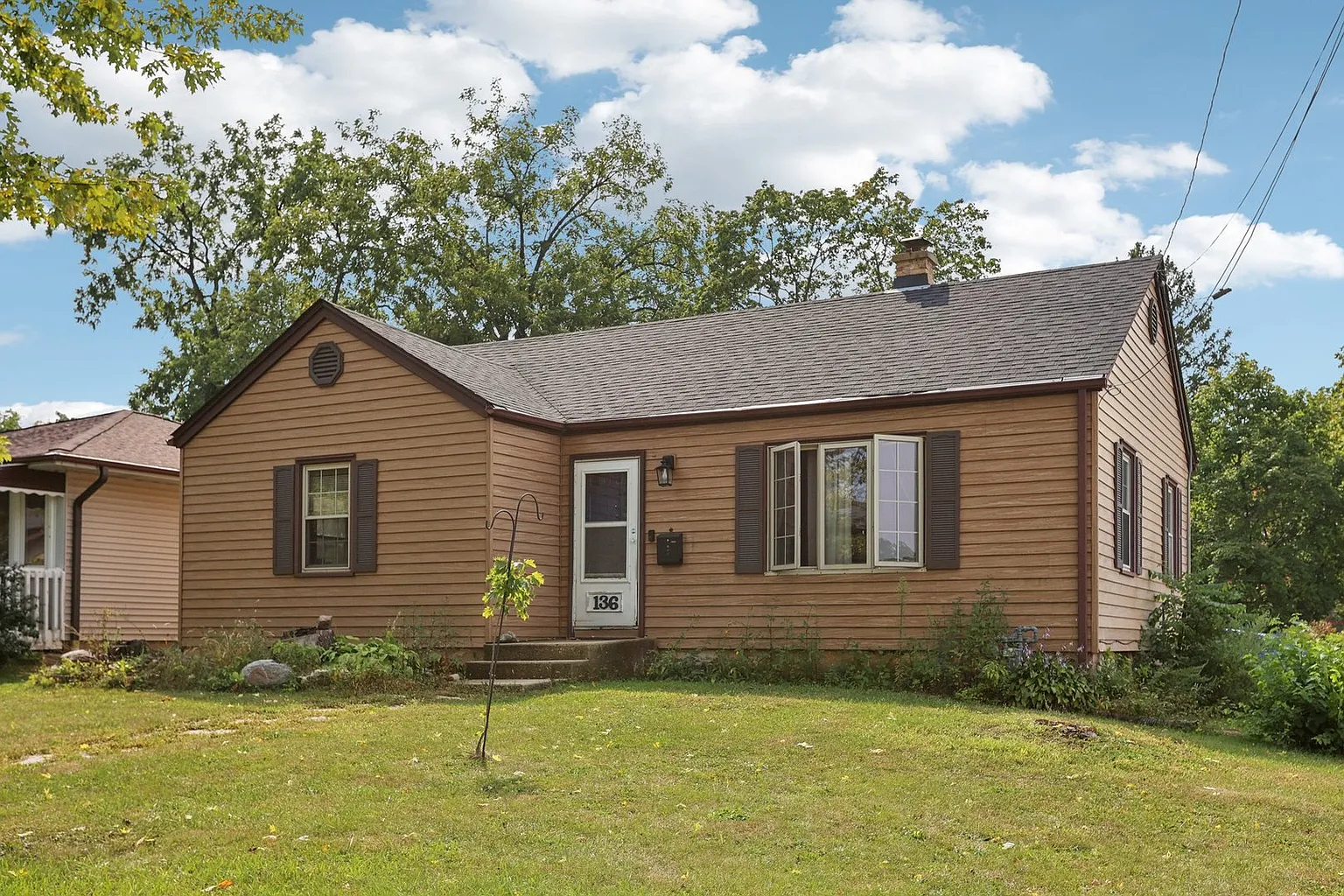 136 Hubbard Ct photo 1