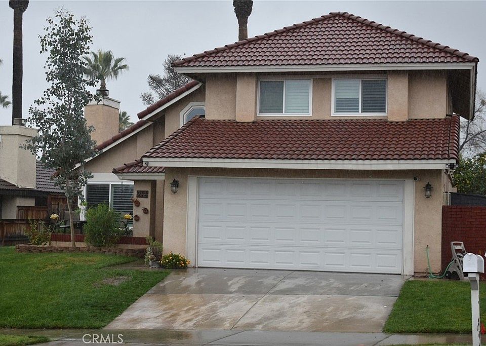 1st image of 212 Eastpark Ln