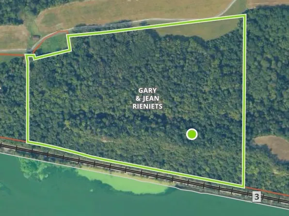 4793 Steiger Ln, Potosi, WI 53820