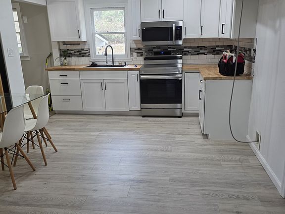 5th image of 5350 Blountstown Hwy #2