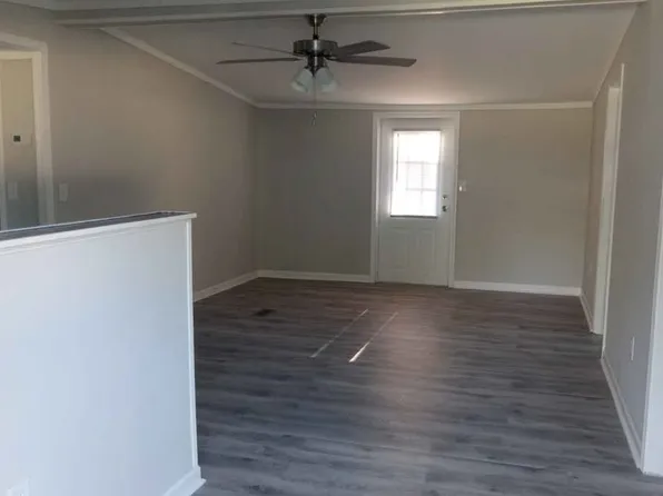 42 Barbee Path, Hiram, GA 30141