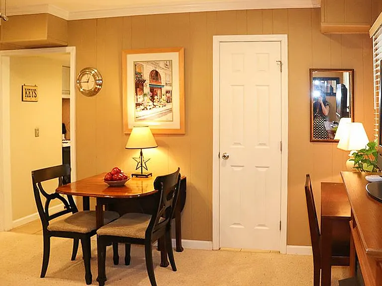 5070 Vernon Springs Dr #3 — Photo 9