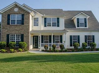 2403 Indian Bluffs Dr, Dacula, GA 30019