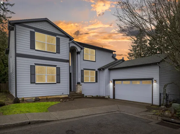 19443 Provisioner Ct, Oregon City, OR 97045