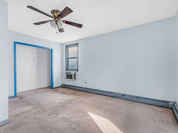 providence-rhode-island-444476649 picture