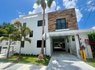 1860 NW 19th St #101, Miami, FL 33125