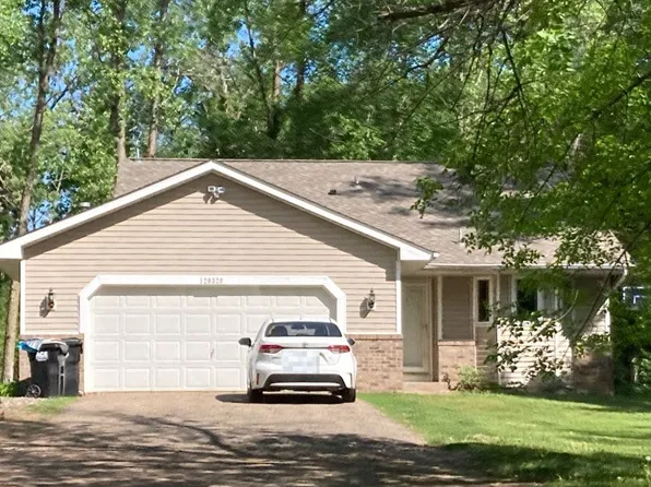 29320 River Ridge Rd NW, Isanti, MN 55040