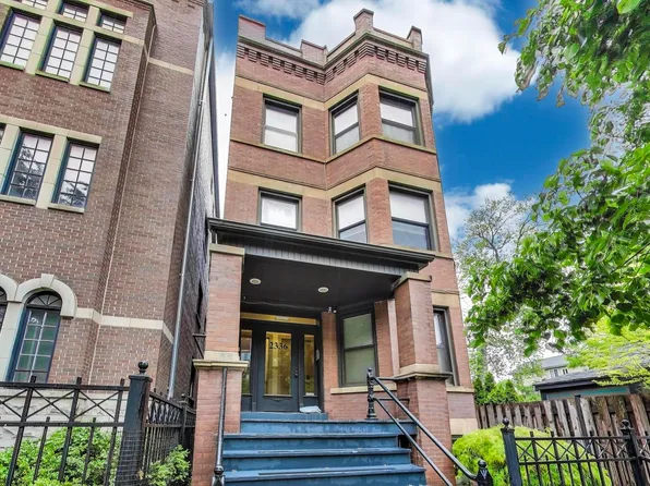 2336 W Roscoe St Unit 3R, Chicago, IL 60618