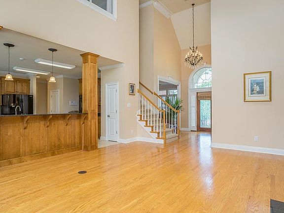 5th image of 7179 Wynnridge Dr