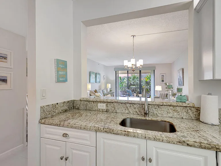 800 Uno Lago Dr #302 — Photo 12