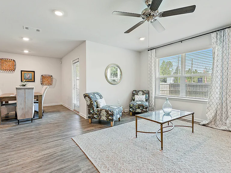 Emerald Lakes South — Photo 8