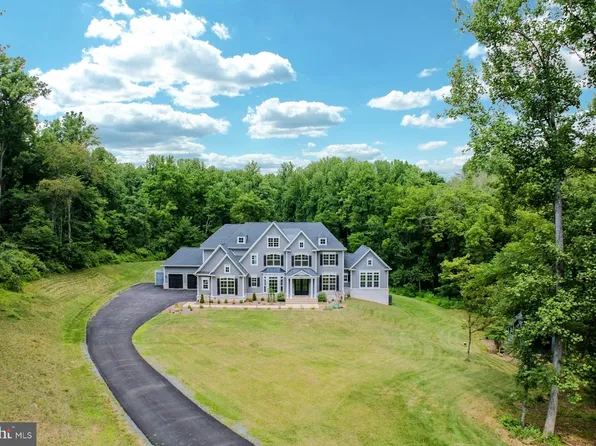 19016 Bridle Branch Ln, Purcellville, VA 20132