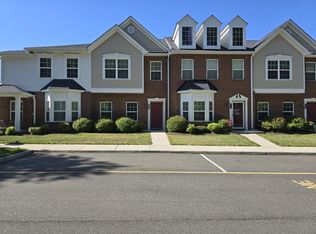 7417 Pebble Lake Dr, Mechanicsville, VA 23111
