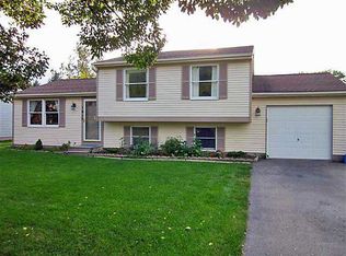 1615 Waterford Rd, Walworth, NY 14568