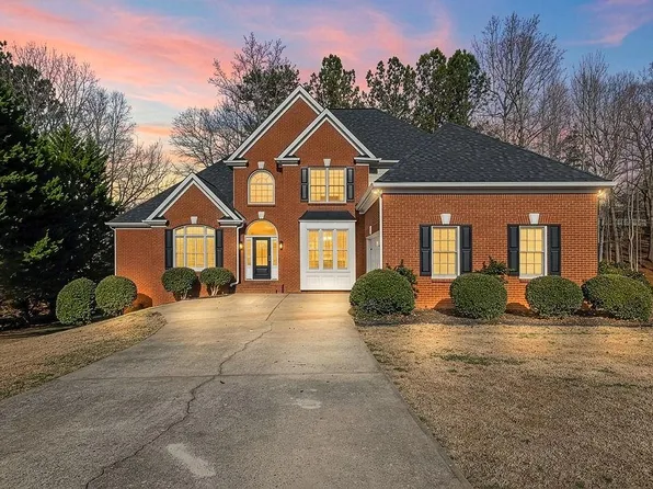 188 Gold Bullion Dr W, Dawsonville, GA 30534