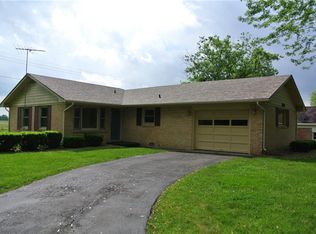 1526 Sherwood Dr, Anderson, IN 46012