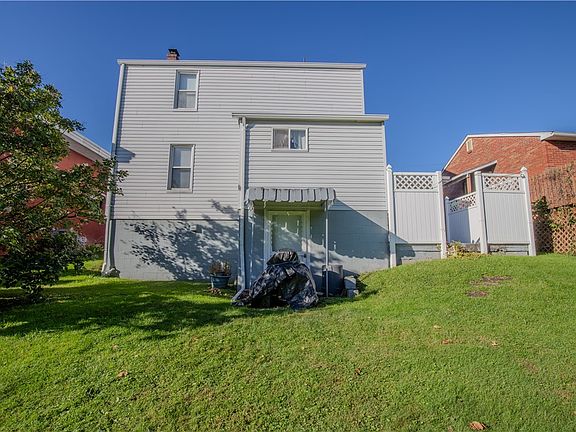 5th image of 160 Easy St