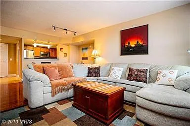 11800 Sunset Hills Rd #226 — Photo 4
