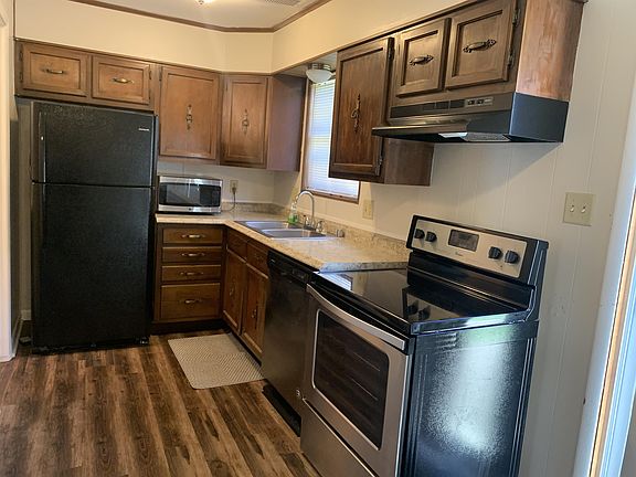 4th image of 6820 Linville Dr #20-1