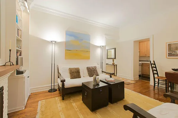 Sold by Level Group | media 12