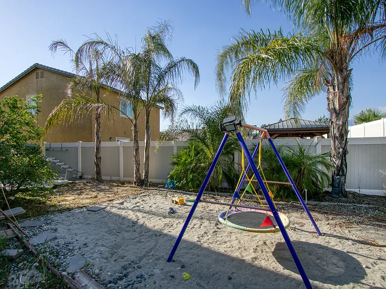 142 Diego Rd — Photo 44