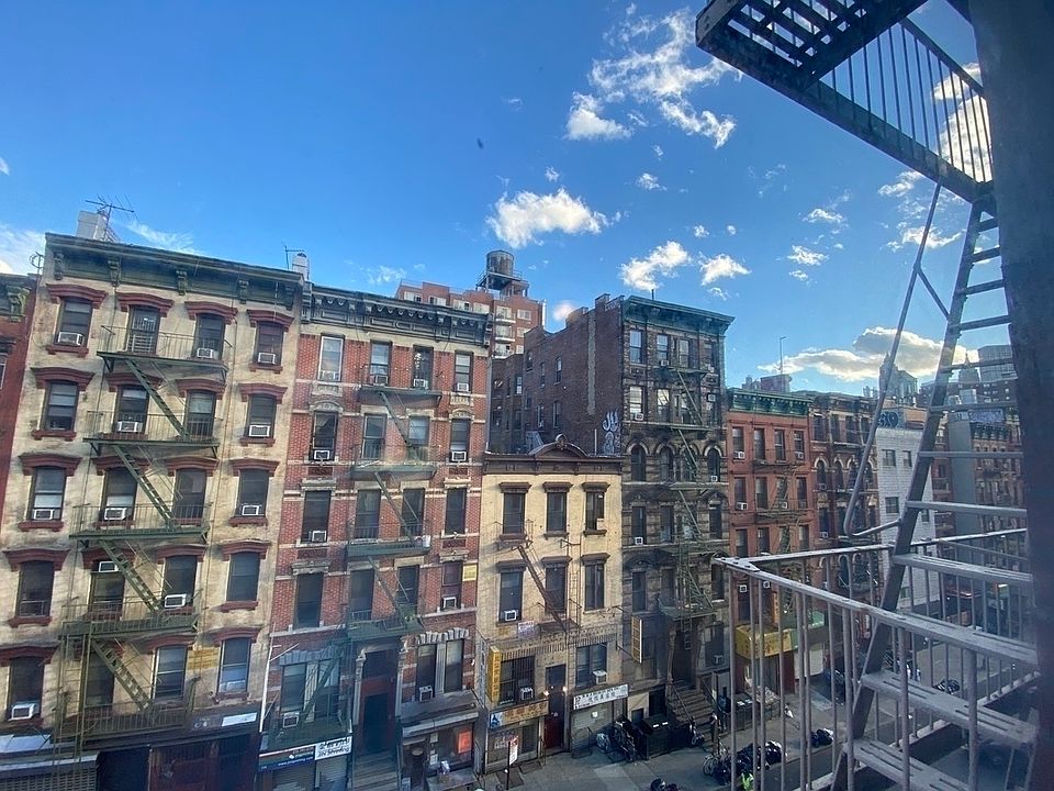 1st image of 109 Madison St #5A