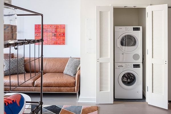 1st image of 45 Hoyt St #5R
