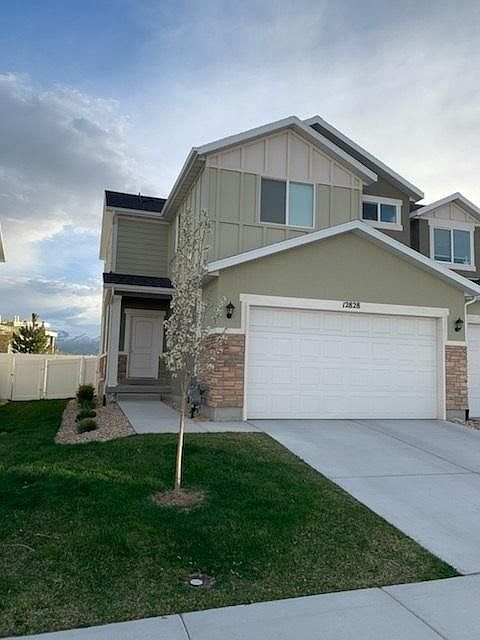 1st image of 12828 Fairholme Cir