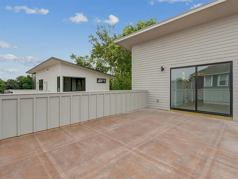 313 Blackson Ave #B — Photo 13