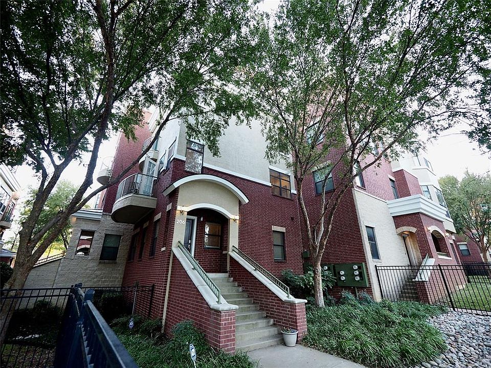 1st image of 1203 Beaconsfield Ln APT 206