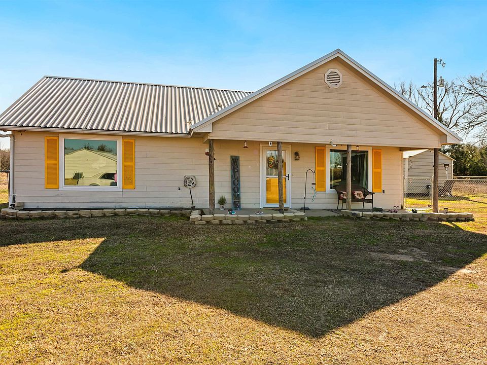 1st image of 2753 County Road 1600