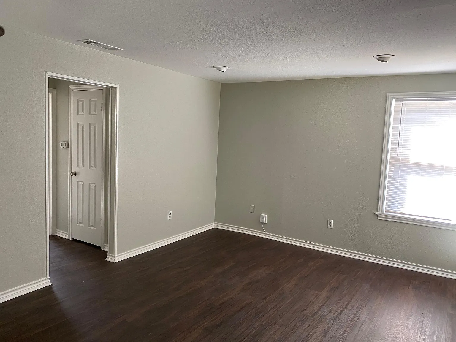 1 bed, 585 sqft, $1,195 — Photo 4