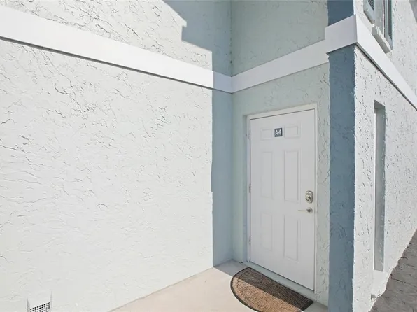 10125 Manatee Ave W APT A4, Bradenton, FL 34209