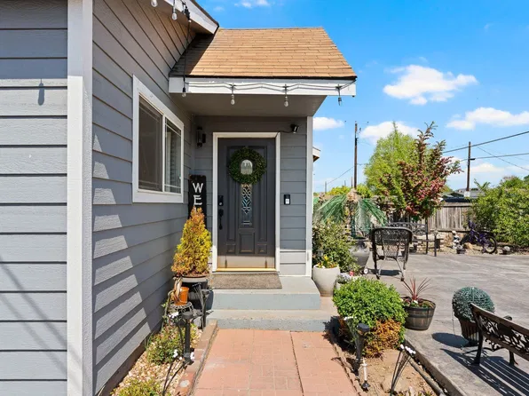 1714 S 10th Ave, Yakima, WA 98902