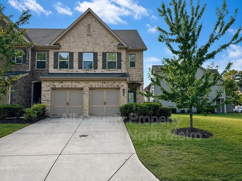 7250 Heritage Oak Ct