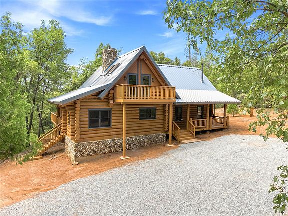 3rd image of 36488 Finegold Creek Dr