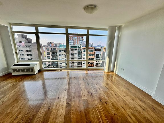 3rd image of 3440 Guider Ave #7H