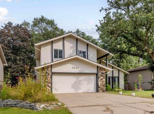 3506 Lynnwood Dr, Bellevue, NE 68123