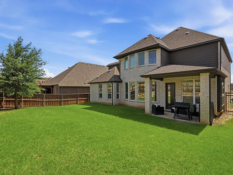 3348 Starling Dr — Photo 35
