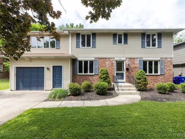 338 Allendale Rd, West Seneca, NY 14224