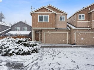 1293 SE Windsong Dr, Cascade Locks, OR 97014