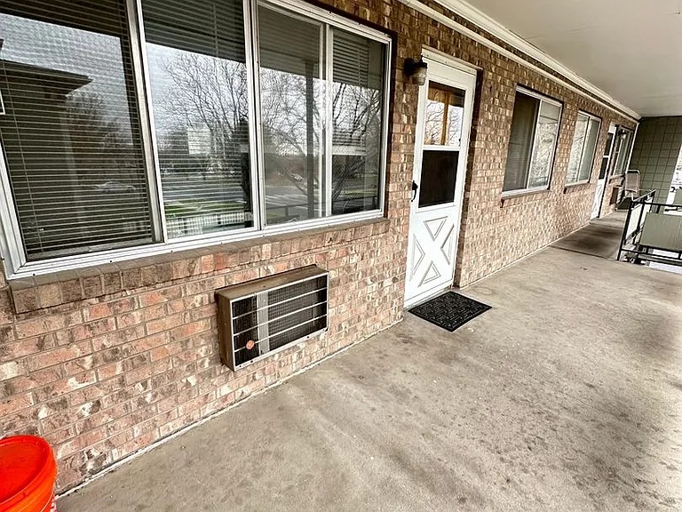 Mead Apartments — Photo 20