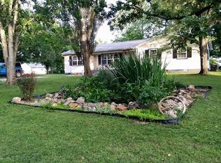 5416 County Road 1380, West Plains, MO 65775