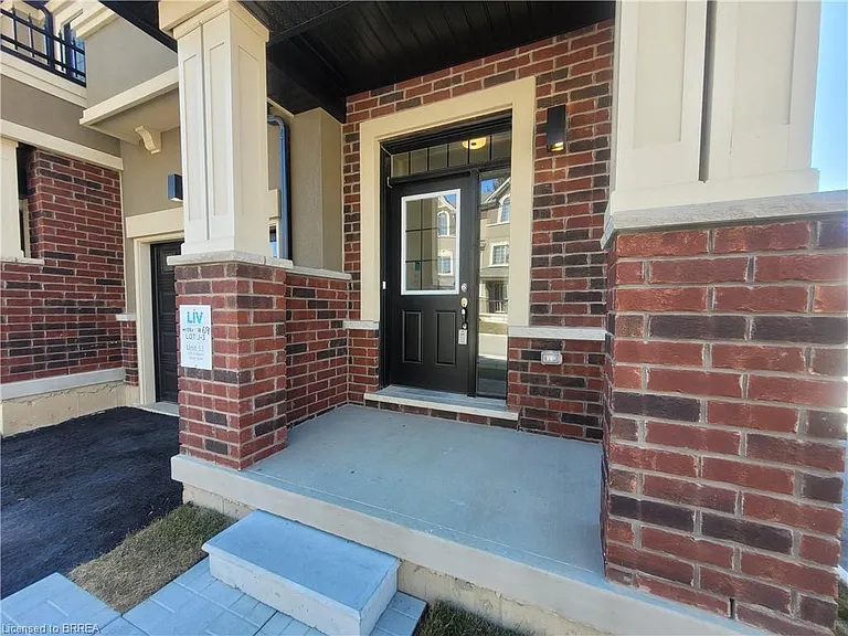 620 Colborne St W #58 — Photo 5