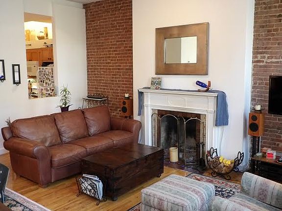 2nd image of 55 W 88th St APT 3