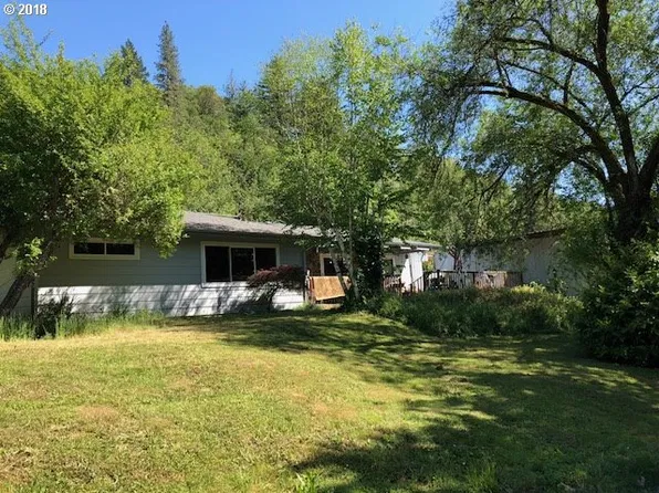 7753 N Umpqua Hwy, Roseburg, OR 97470