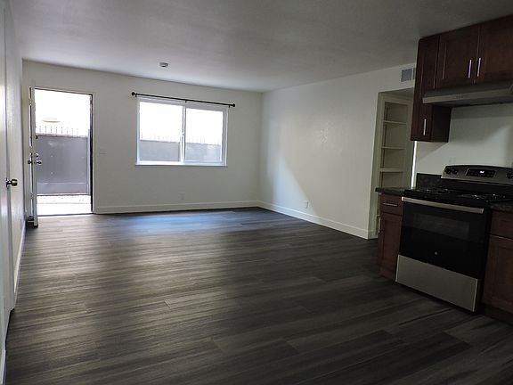 2nd image of 2316 X St APT 3