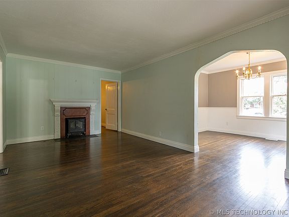 3rd image of 464 S Zurich Ave
