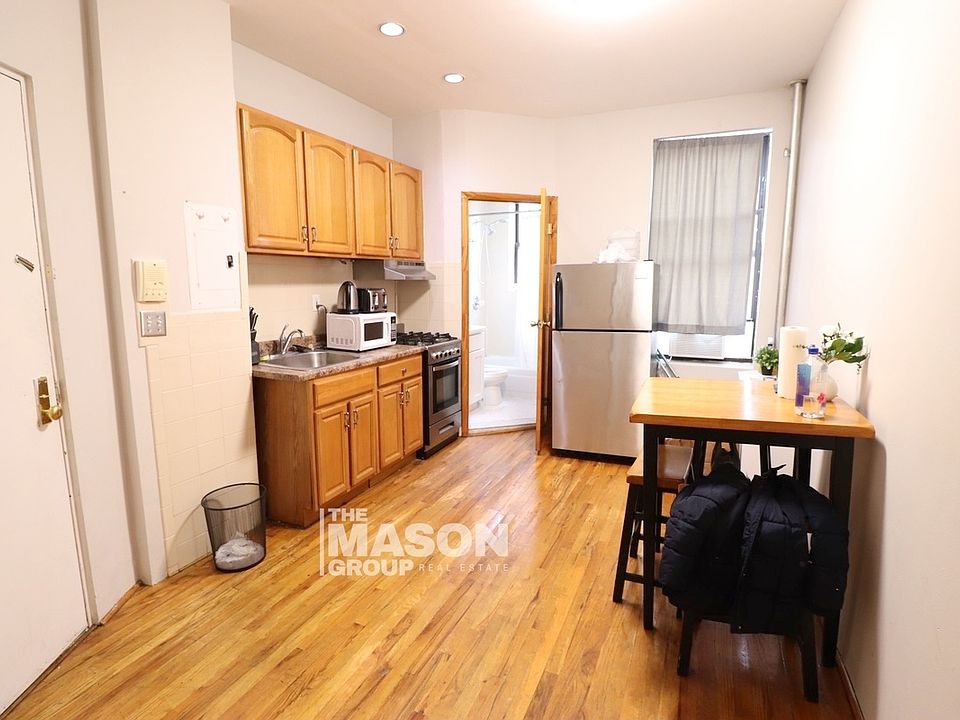 1st image of 501 1/2 W 43rd St #5S