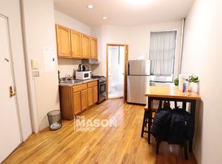 501 1/2 W 43rd St #5S, New York, NY 10036